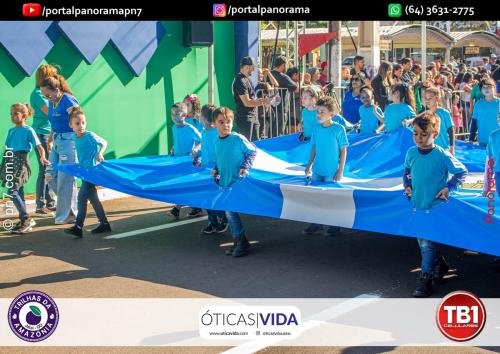 Desfile-Civico-Estudantil-e-Militar-em-Comemoracao-aos-129-Anos-de-Jatai-A-6