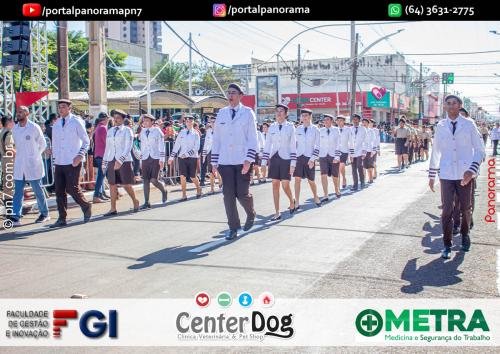 Desfile-Civico-Estudantil-e-Militar-em-Comemoracao-aos-129-Anos-de-Jatai-B-110