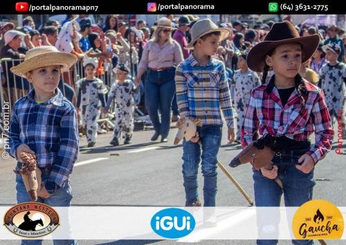 Desfile-Civico-Estudantil-e-Militar-em-Comemoracao-aos-129-Anos-de-Jatai-B-29