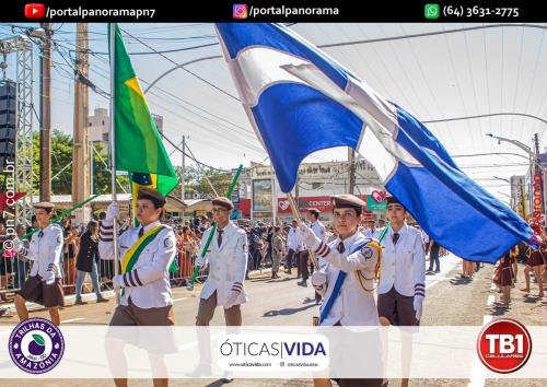 Desfile-Civico-Estudantil-e-Militar-em-Comemoracao-aos-129-Anos-de-Jatai-B-79