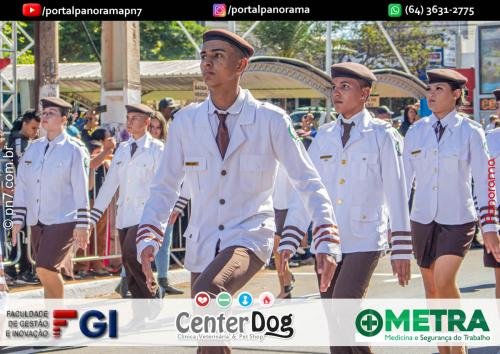 Desfile-Civico-Estudantil-e-Militar-em-Comemoracao-aos-129-Anos-de-Jatai-B-87