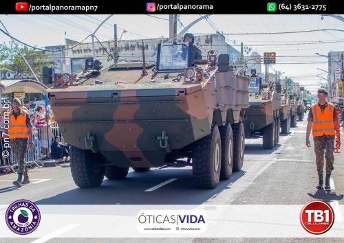 Desfile-Civico-Estudantil-e-Militar-em-Comemoracao-aos-129-Anos-de-Jatai-C-137