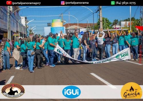 Desfile-Civico-Estudantil-e-Militar-em-Comemoracao-aos-129-Anos-de-Jatai-C-158