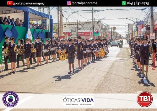 Desfile-Civico-Estudantil-e-Militar-em-Comemoracao-aos-129-Anos-de-Jatai-C-34