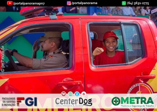 Desfile-Civico-Estudantil-e-Militar-em-Comemoracao-aos-129-Anos-de-Jatai-C-55