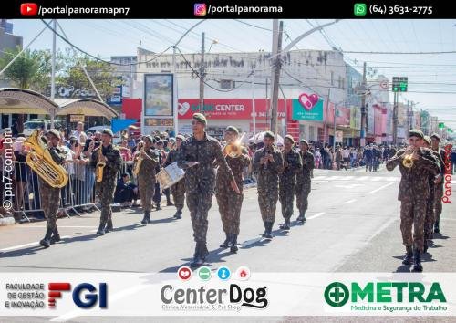 Desfile-Civico-Estudantil-e-Militar-em-Comemoracao-aos-129-Anos-de-Jatai-C-76