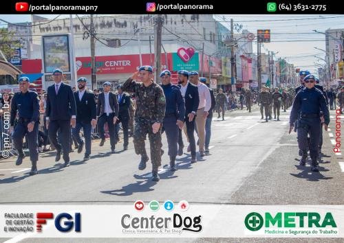 Desfile-Civico-Estudantil-e-Militar-em-Comemoracao-aos-129-Anos-de-Jatai-C-79