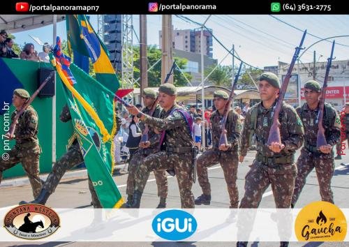 Desfile-Civico-Estudantil-e-Militar-em-Comemoracao-aos-129-Anos-de-Jatai-C-87