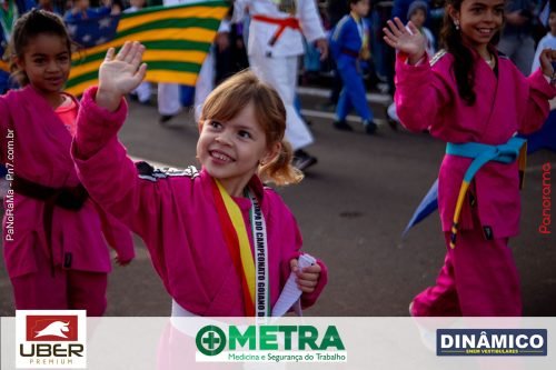 Desfile-Civico-Militar-emociona-e-atrai-multidao-no-aniversario-de-130-anos-de-Jatai-101
