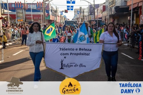 Desfile-Civico-Militar-emociona-e-atrai-multidao-no-aniversario-de-130-anos-de-Jatai-103