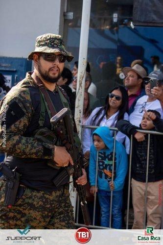 Desfile-Civico-Militar-emociona-e-atrai-multidao-no-aniversario-de-130-anos-de-Jatai-104 (1) (1)
