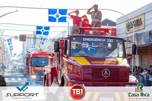 Desfile-Civico-Militar-emociona-e-atrai-multidao-no-aniversario-de-130-anos-de-Jatai-112