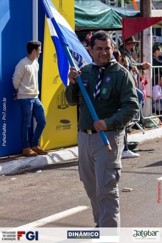 Desfile-Civico-Militar-emociona-e-atrai-multidao-no-aniversario-de-130-anos-de-Jatai-115 (1) (1)