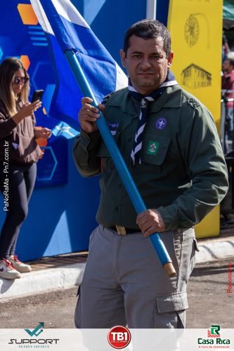 Desfile-Civico-Militar-emociona-e-atrai-multidao-no-aniversario-de-130-anos-de-Jatai-116 (1) (1)