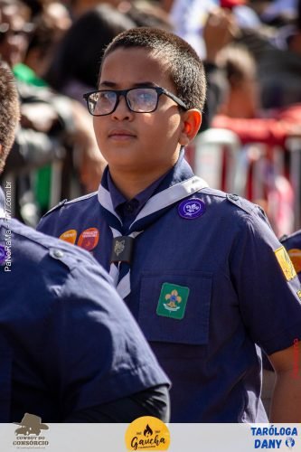 Desfile-Civico-Militar-emociona-e-atrai-multidao-no-aniversario-de-130-anos-de-Jatai-126 (1) (1)