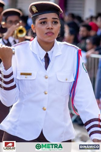 Desfile-Civico-Militar-emociona-e-atrai-multidao-no-aniversario-de-130-anos-de-Jatai-126 (1) (1) (1)