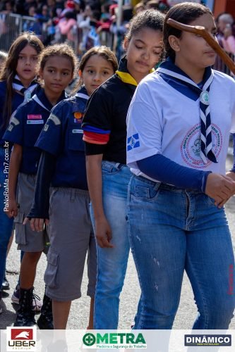 Desfile-Civico-Militar-emociona-e-atrai-multidao-no-aniversario-de-130-anos-de-Jatai-129 (1) (1)