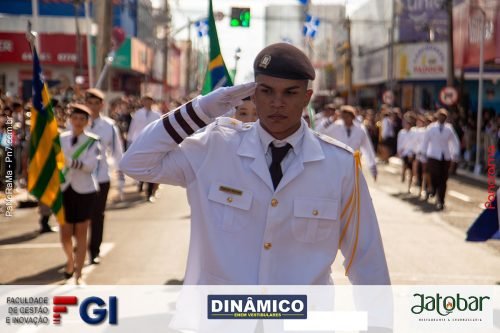 Desfile-Civico-Militar-emociona-e-atrai-multidao-no-aniversario-de-130-anos-de-Jatai-12 (1) (1)