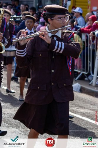 Desfile-Civico-Militar-emociona-e-atrai-multidao-no-aniversario-de-130-anos-de-Jatai-133 (1) (1) (1)