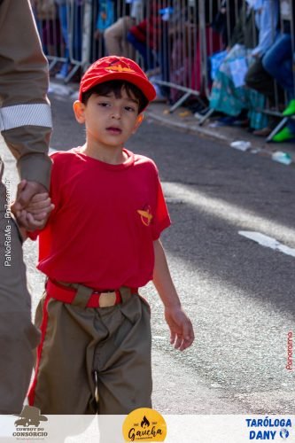 Desfile-Civico-Militar-emociona-e-atrai-multidao-no-aniversario-de-130-anos-de-Jatai-134 (1) (1)