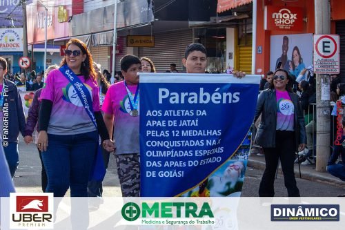 Desfile-Civico-Militar-emociona-e-atrai-multidao-no-aniversario-de-130-anos-de-Jatai-138