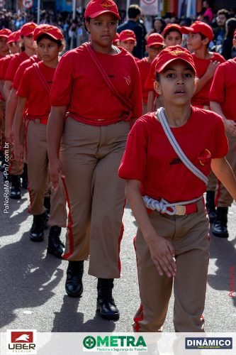 Desfile-Civico-Militar-emociona-e-atrai-multidao-no-aniversario-de-130-anos-de-Jatai-141 (1) (1)