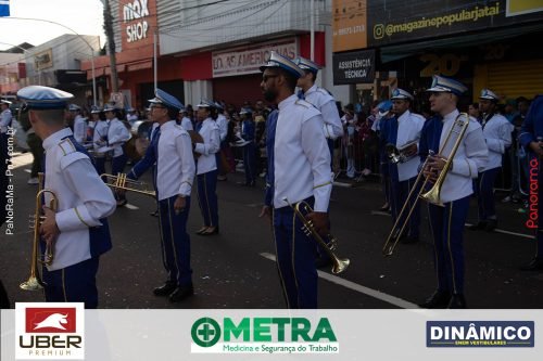 Desfile-Civico-Militar-emociona-e-atrai-multidao-no-aniversario-de-130-anos-de-Jatai-151