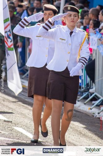 Desfile-Civico-Militar-emociona-e-atrai-multidao-no-aniversario-de-130-anos-de-Jatai-151 (1) (1)