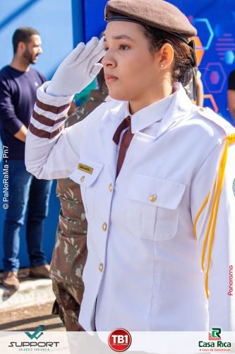 Desfile-Civico-Militar-emociona-e-atrai-multidao-no-aniversario-de-130-anos-de-Jatai-152 (1) (1)