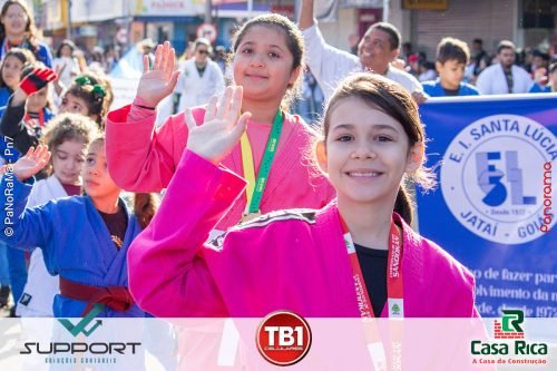 Desfile-Civico-Militar-emociona-e-atrai-multidao-no-aniversario-de-130-anos-de-Jatai-162