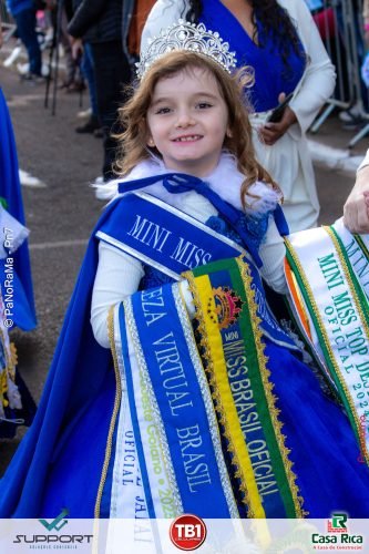 Desfile-Civico-Militar-emociona-e-atrai-multidao-no-aniversario-de-130-anos-de-Jatai-172