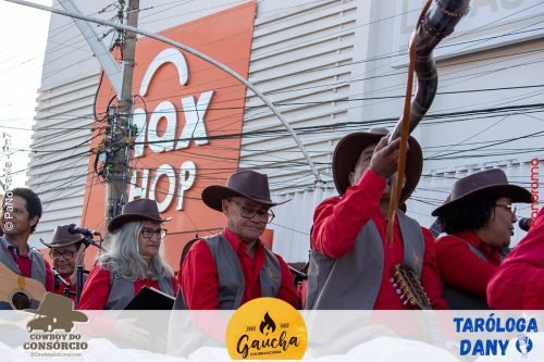 Desfile-Civico-Militar-emociona-e-atrai-multidao-no-aniversario-de-130-anos-de-Jatai-180