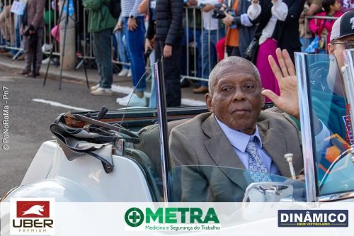 Desfile-Civico-Militar-emociona-e-atrai-multidao-no-aniversario-de-130-anos-de-Jatai-215