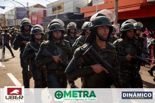 Desfile-Civico-Militar-emociona-e-atrai-multidao-no-aniversario-de-130-anos-de-Jatai-249 (1) (1)
