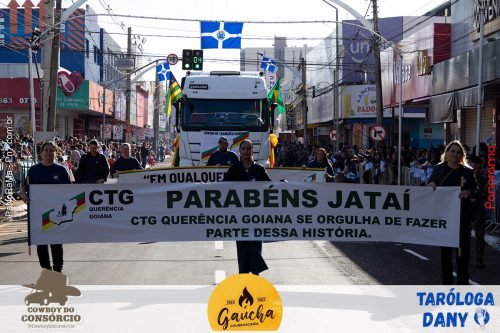 Desfile-Civico-Militar-emociona-e-atrai-multidao-no-aniversario-de-130-anos-de-Jatai-266