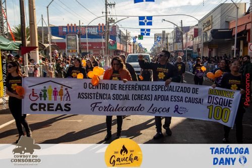 Desfile-Civico-Militar-emociona-e-atrai-multidao-no-aniversario-de-130-anos-de-Jatai-282