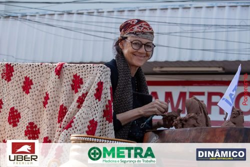 Desfile-Civico-Militar-emociona-e-atrai-multidao-no-aniversario-de-130-anos-de-Jatai-286