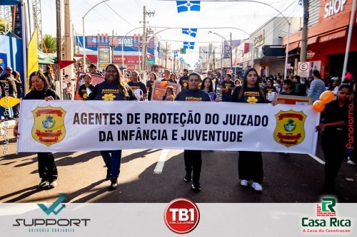 Desfile-Civico-Militar-emociona-e-atrai-multidao-no-aniversario-de-130-anos-de-Jatai-287