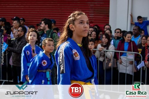 Desfile-Civico-Militar-emociona-e-atrai-multidao-no-aniversario-de-130-anos-de-Jatai-39 (1) (1)