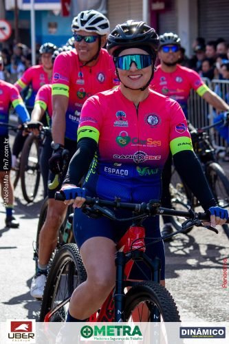 Desfile-Civico-Militar-emociona-e-atrai-multidao-no-aniversario-de-130-anos-de-Jatai-64 (1) (1)