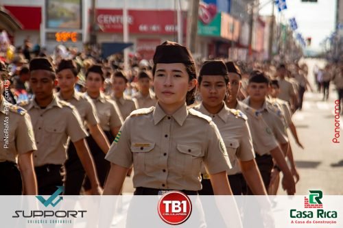 Desfile-Civico-Militar-emociona-e-atrai-multidao-no-aniversario-de-130-anos-de-Jatai-69 (1) (1)