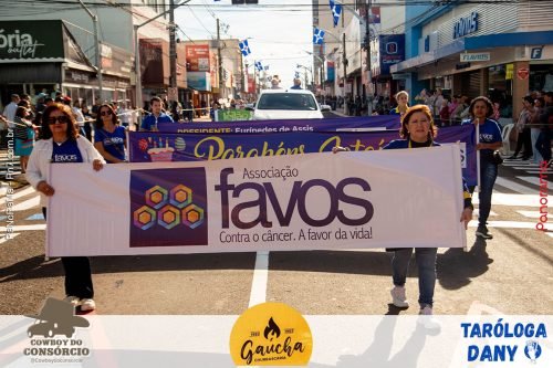 Desfile-Civico-Militar-emociona-e-atrai-multidao-no-aniversario-de-130-anos-de-Jatai-70 (1)