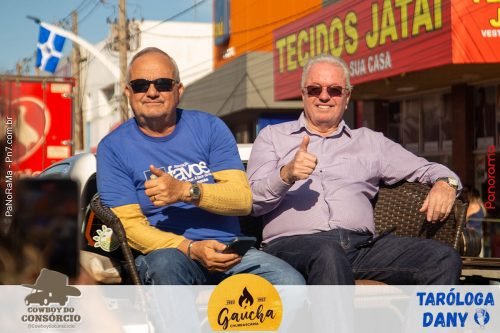 Desfile-Civico-Militar-emociona-e-atrai-multidao-no-aniversario-de-130-anos-de-Jatai-75 (1)