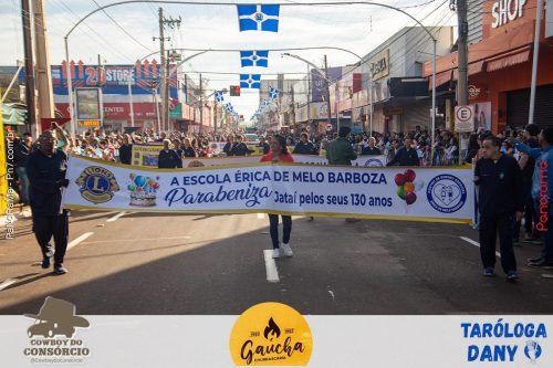 Desfile-Civico-Militar-emociona-e-atrai-multidao-no-aniversario-de-130-anos-de-Jatai-94