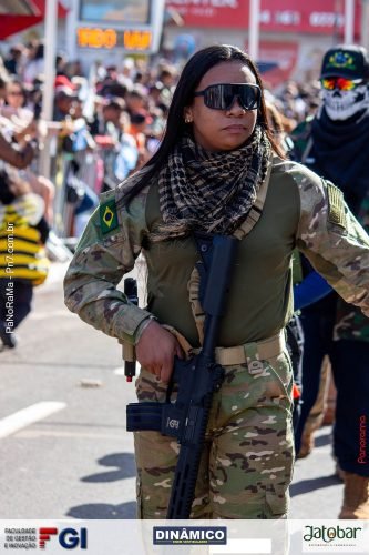 Desfile-Civico-Militar-emociona-e-atrai-multidao-no-aniversario-de-130-anos-de-Jatai-95 (1) (1)