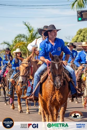Desfile-dos-Cavaleiros-em-Jatai-122 (1)