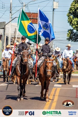 Desfile-dos-Cavaleiros-em-Jatai-188 (1)