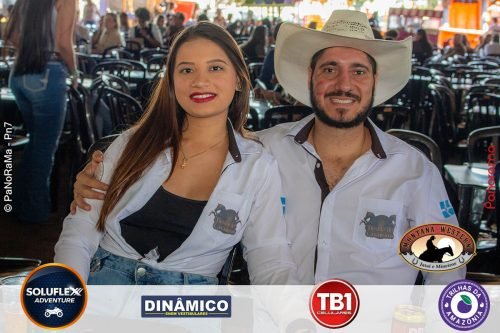 Desfile-dos-Cavaleiros-em-Jatai-1 (1) (1)