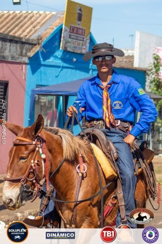 Desfile-dos-Cavaleiros-em-Jatai-273 (1)