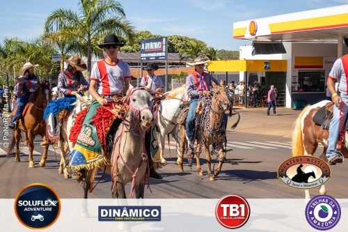 Desfile-dos-Cavaleiros-em-Jatai-30 (1)
